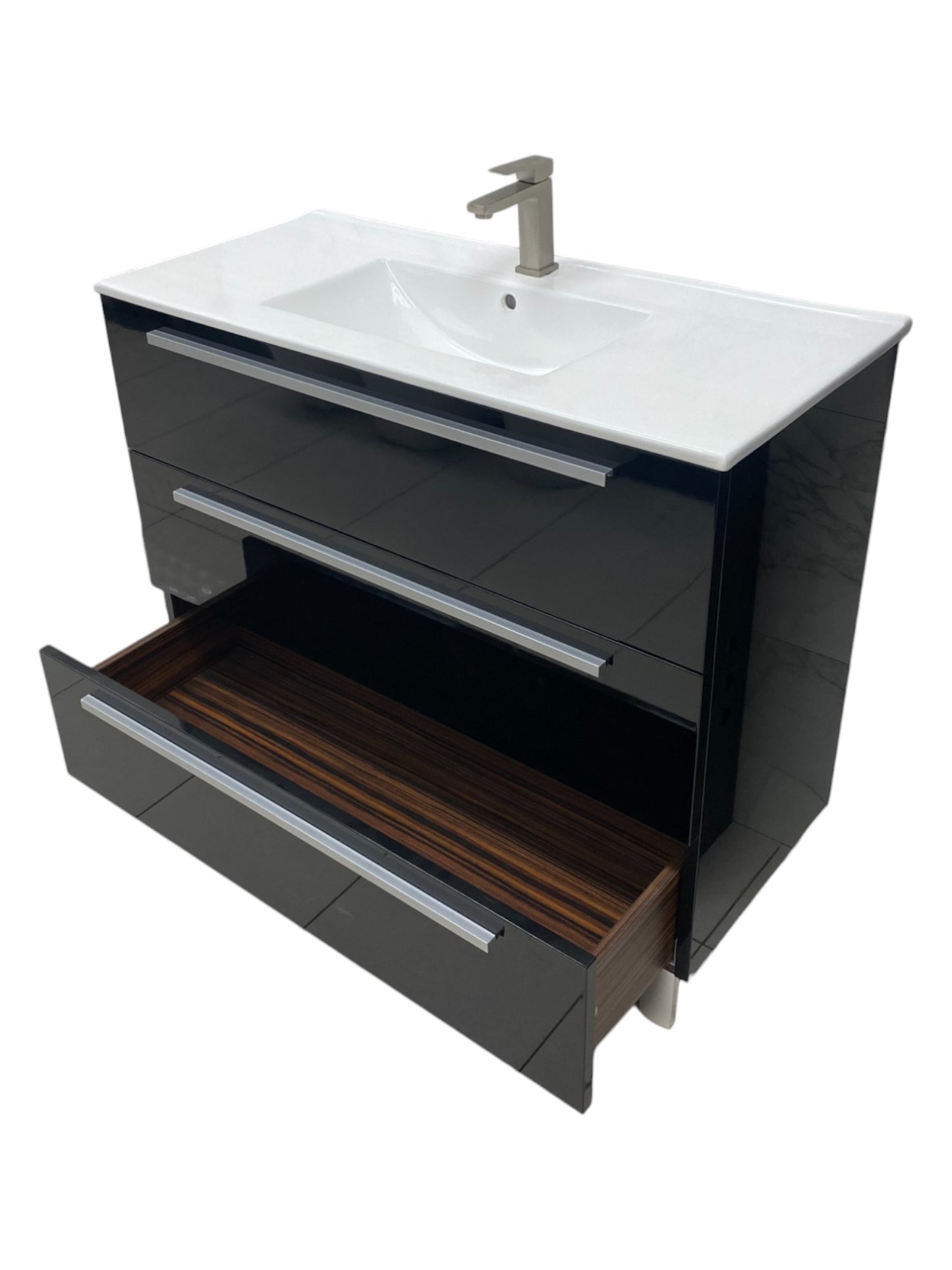 Monblanc Negro Standing Vanity 40"